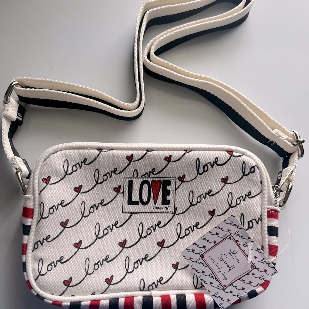 Super cute small Brighton crossbody bag!